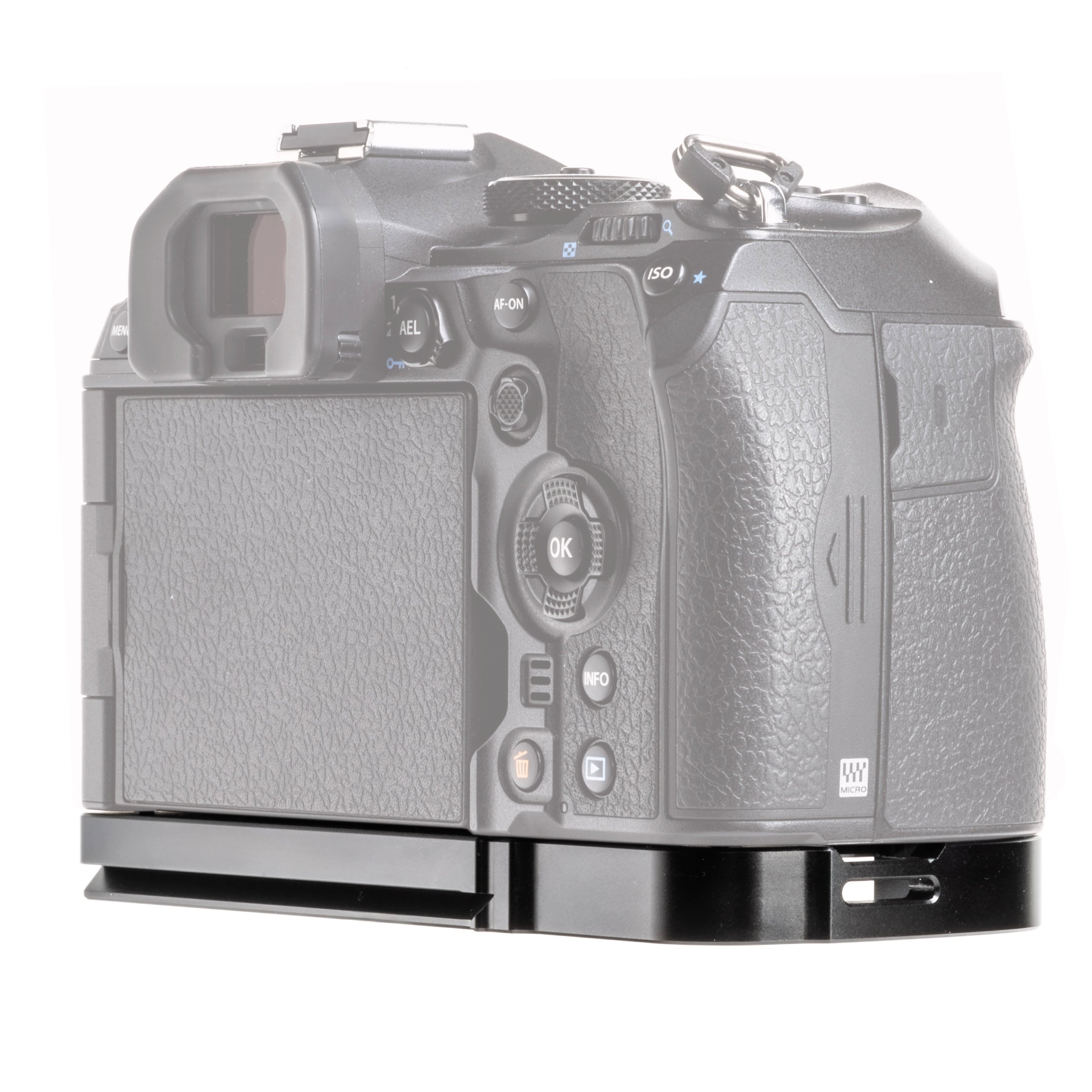 Olympus OM-1 Arca-compatible Base Plate | Zemlin Photo